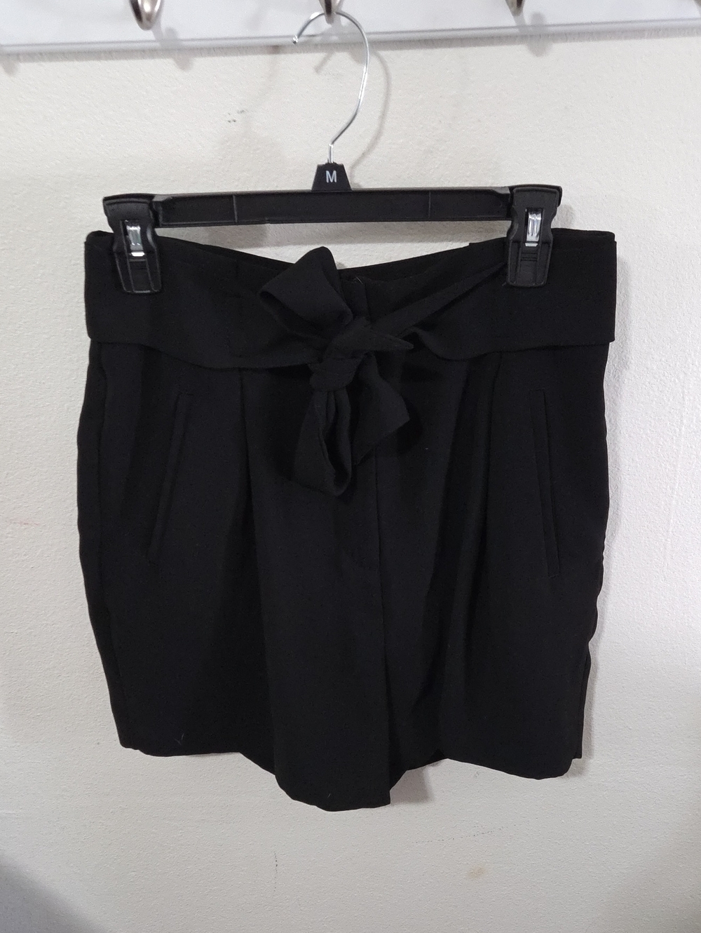 H&M Black Tie-Waist Mini Skirt